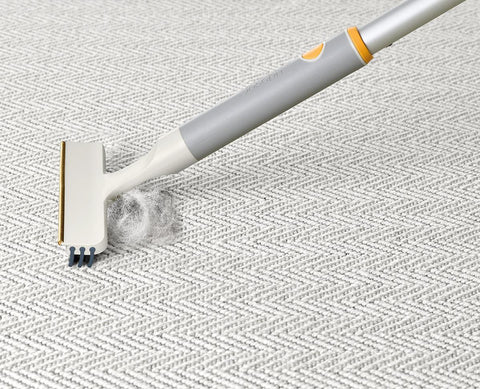 Інструмент для чищення килимів CleanTech 2-в-1 Joseph Joseph 6500036