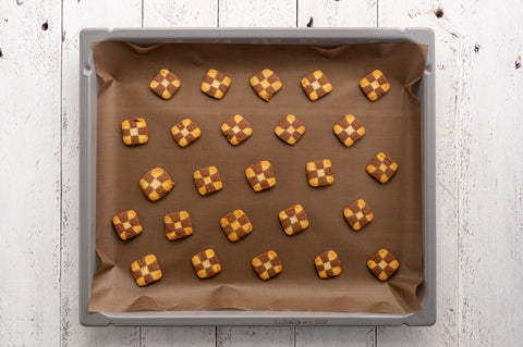 Тефлоновий багаторазовий вкладиш для випічки коричневий Bake & Fry NoStik 1 EEE 912