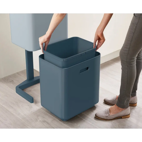 Контейнер для мусора и вторсырья Totem Max 60L - Editions 30093 - Контейнеры для отходов и сортировки