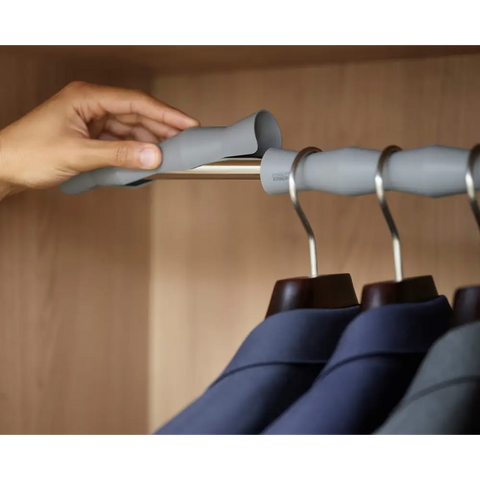 Накладки разделители на штангу для одежды Orderly™ Набор из 2 шт. 55007 - хранение одежды