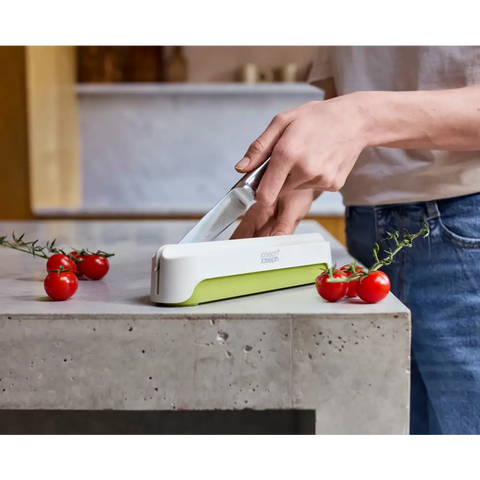 Прилад для нарізання харчових продуктів Halve-It Joseph Joseph 1000063